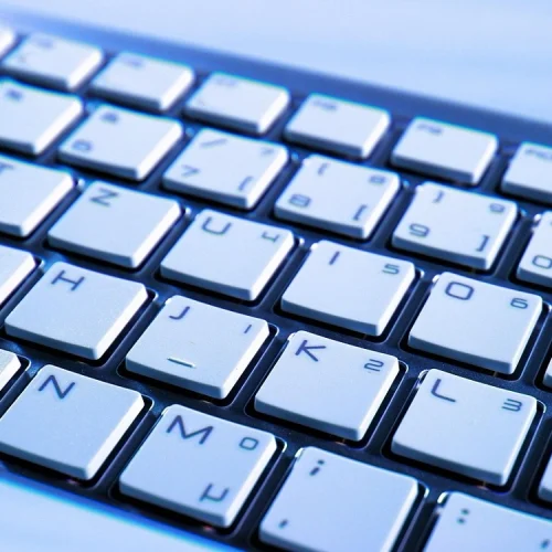 How To Clean Your Computer Keyboard Complete Guide